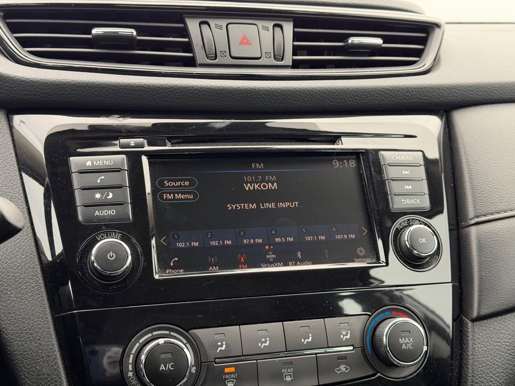 Used 2020 Nissan Rogue S image 23