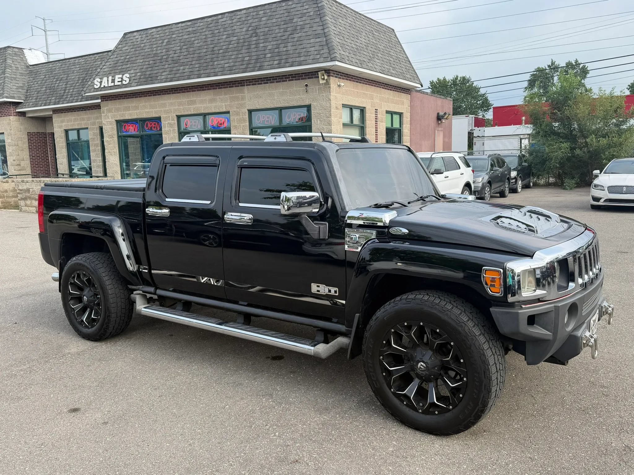 Used 2009 HUMMER H3T Luxury AWD/4WD image 7