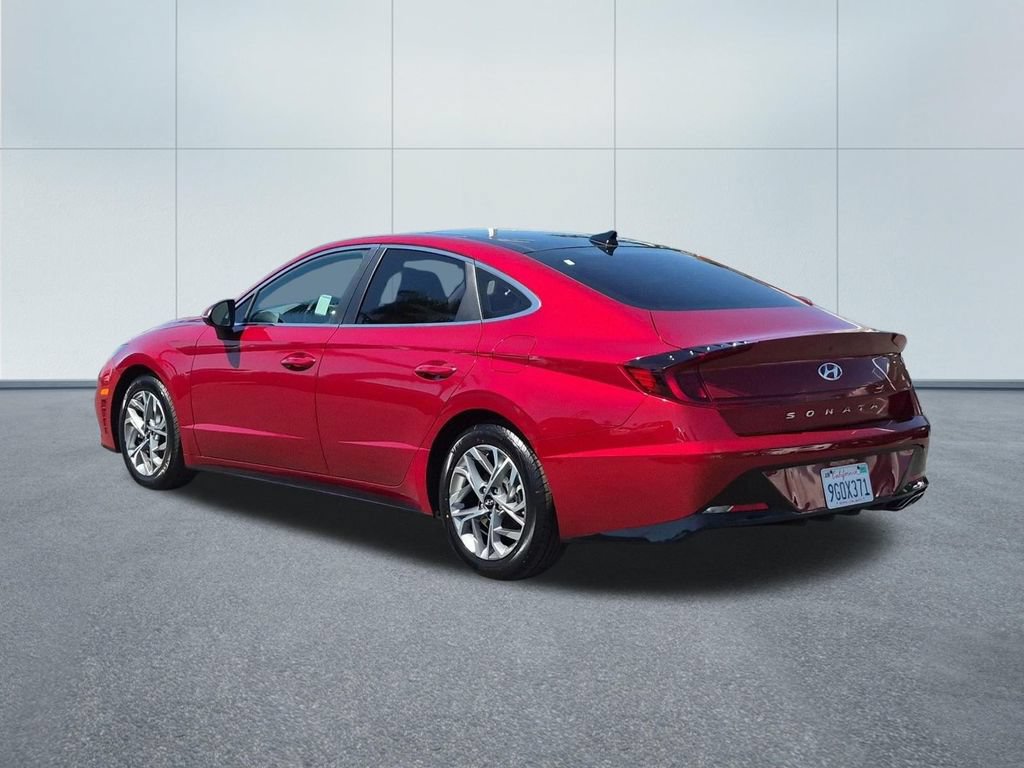 Used 2023 Hyundai Sonata SEL w/ Convenience Package FWD image 4