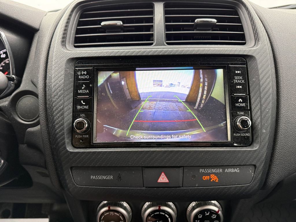 Used 2024 Mitsubishi Outlander Sport ES AWD/4WD image 18
