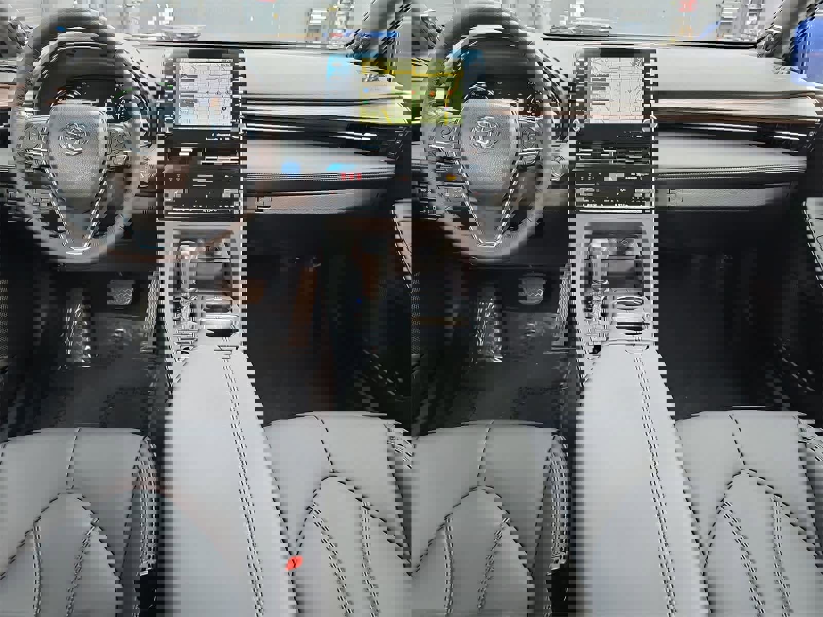 Used 2021 Toyota Avalon XLE w/ Carpet Mat Package (TMS) image 14