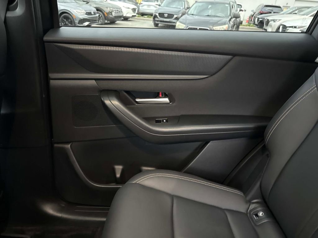 Certified 2025 MAZDA CX-90 3.3 Turbo w/ Select Package image 22