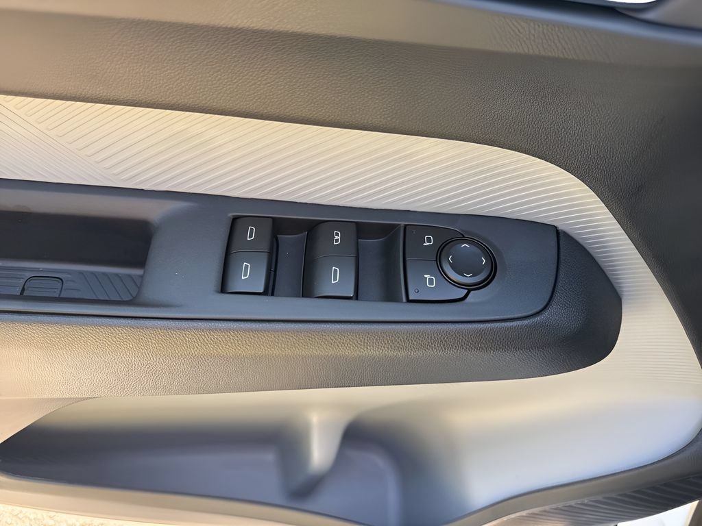 New 2027 Chevrolet Bolt LT w/ Comfort Package FWD image 26