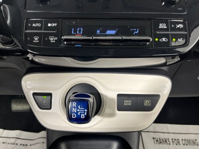 Used 2017 Toyota Prius Two FWD image 27