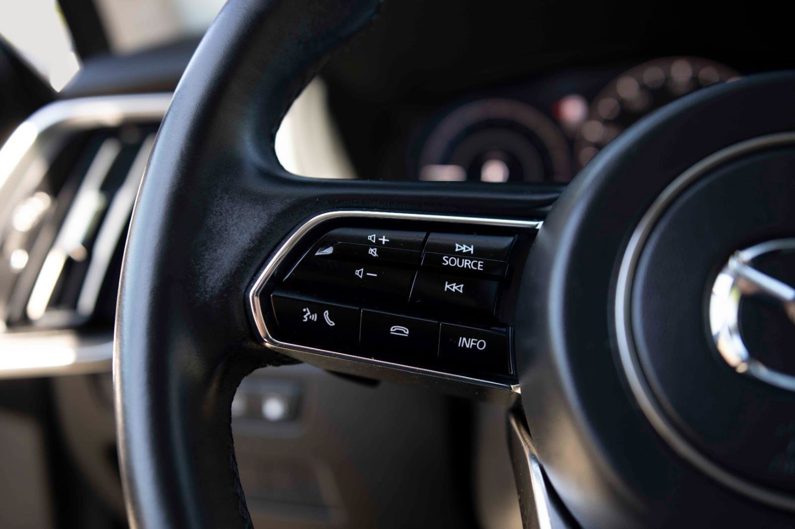 Used 2024 MAZDA CX-90 Plug-In Hybrid w/ Preferred AWD/4WD image 6