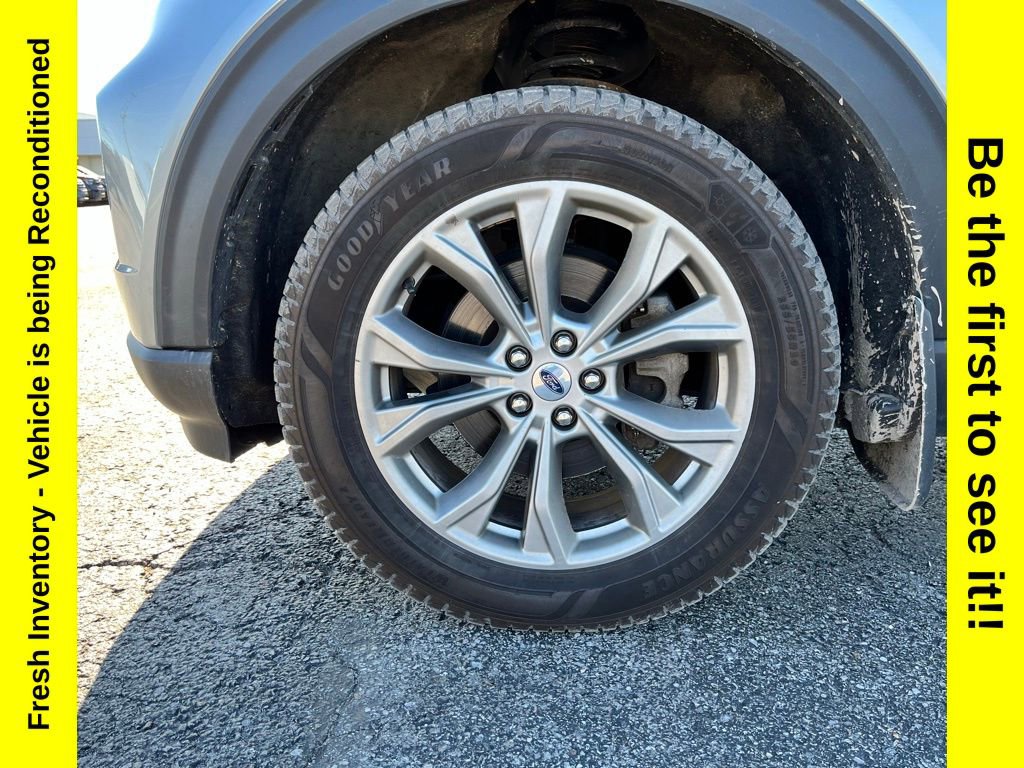 Used 2022 Ford Explorer XLT AWD/4WD image 24