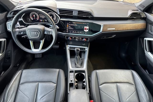 Used 2022 Audi Q3 2.0T Premium Plus w/ Premium Plus Package image 15