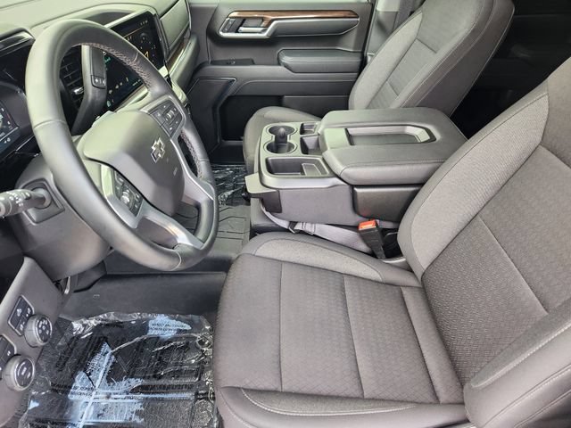 Used 2025 Chevrolet Silverado 1500 RST w/ LPO, Dark Essentials Package AWD/4WD image 4