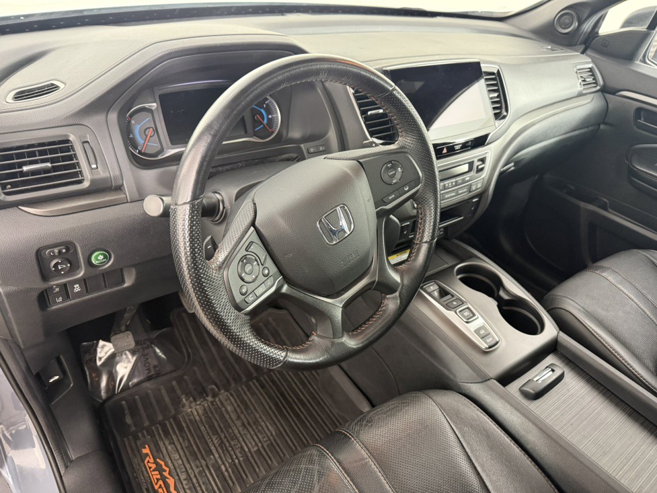 Used 2022 Honda Pilot TrailSport image 19