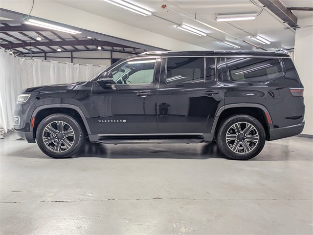 Used 2022 Jeep Wagoneer Series III w/ Flexible Seating Group image 25