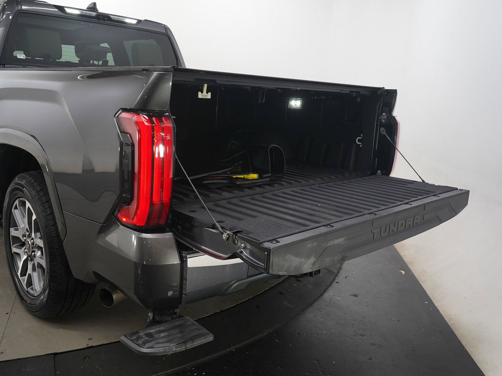 Used 2022 Toyota Tundra 1794 Edition w/ Advanced Package AWD/4WD image 12