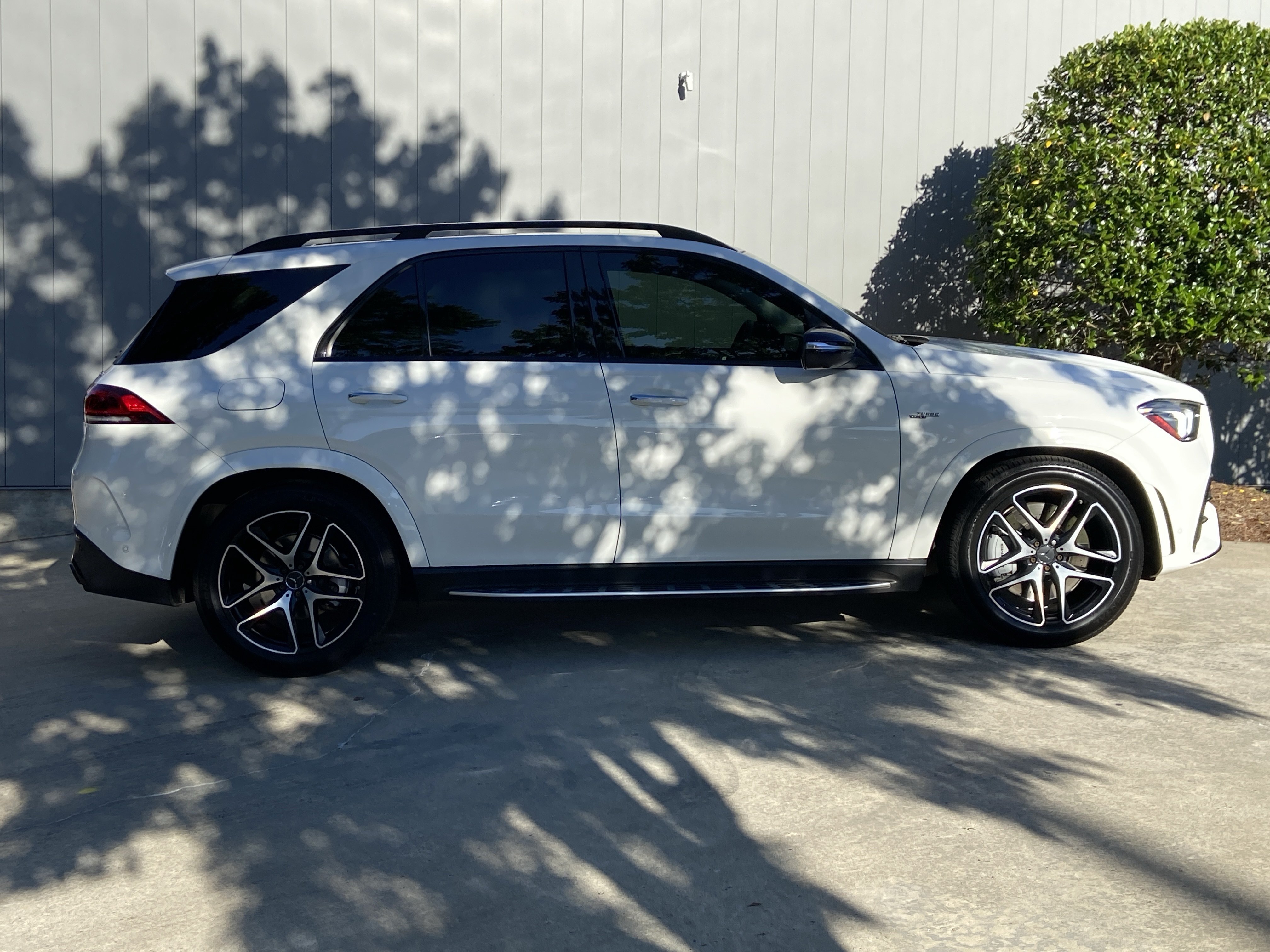 Certified 2021 Mercedes-Benz GLE 53 AMG 4MATIC image 5