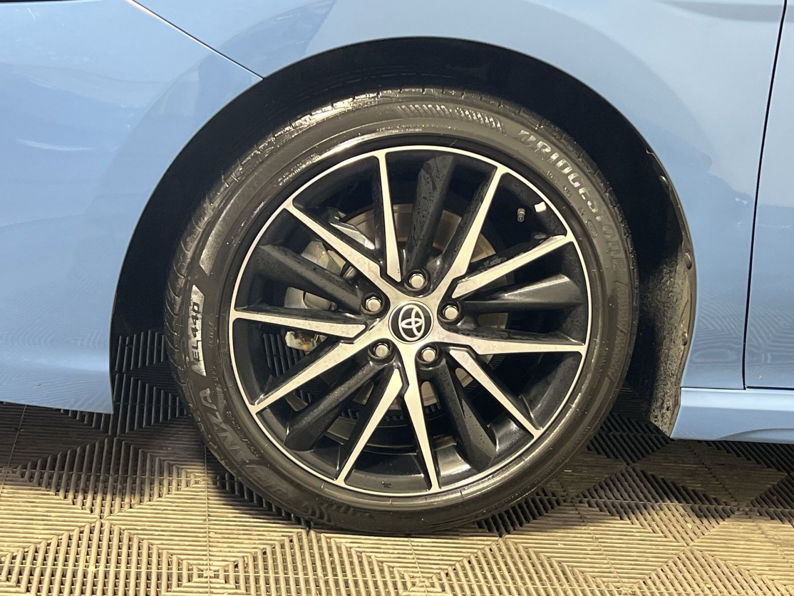 Used 2023 Toyota Camry SE image 12