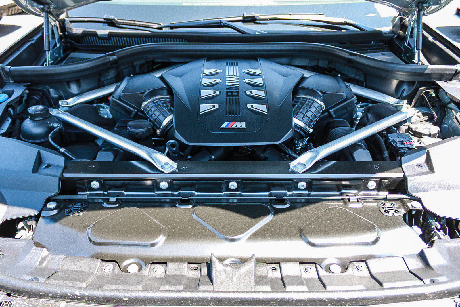 New 2027 BMW X7 M60i AWD/4WD image 25