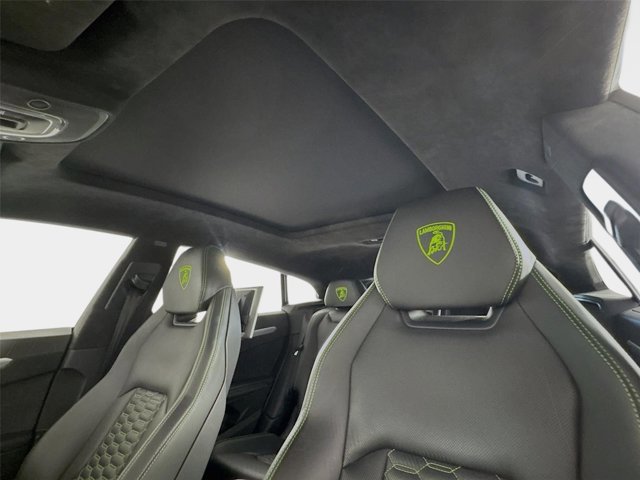Used 2019 Lamborghini Urus AWD/4WD image 14