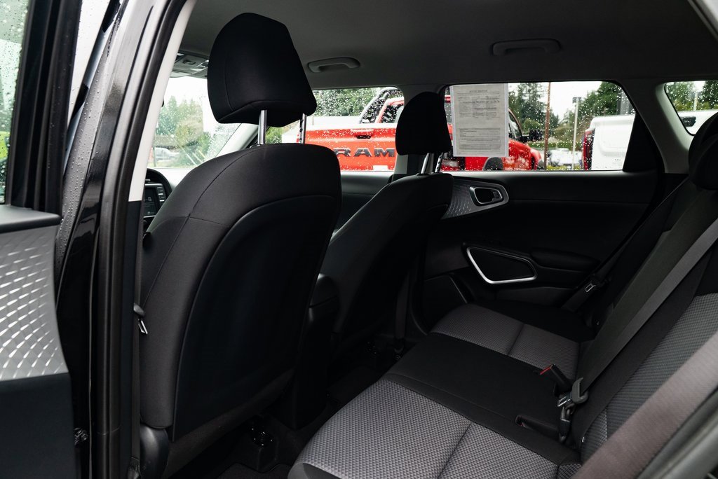 Used 2024 Kia Soul LX w/ Option Group 015 image 21