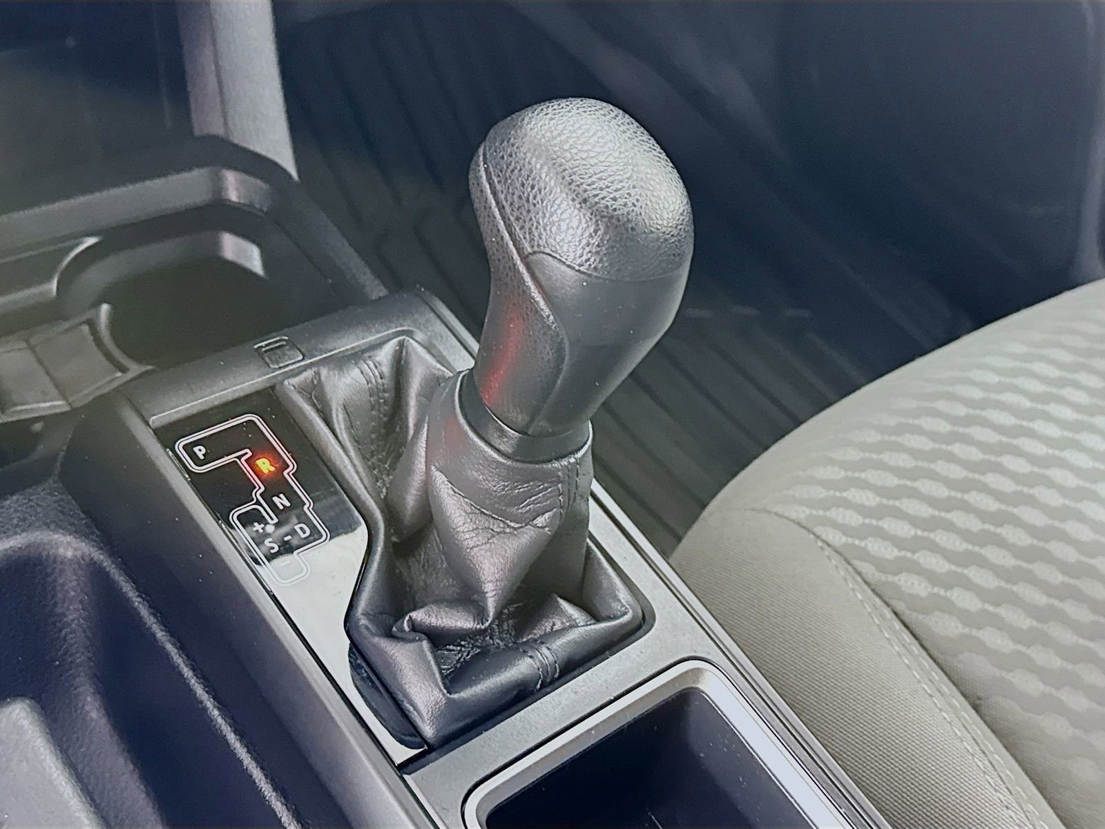Used 2021 Toyota Tacoma SR w/ SX Package AWD/4WD image 13