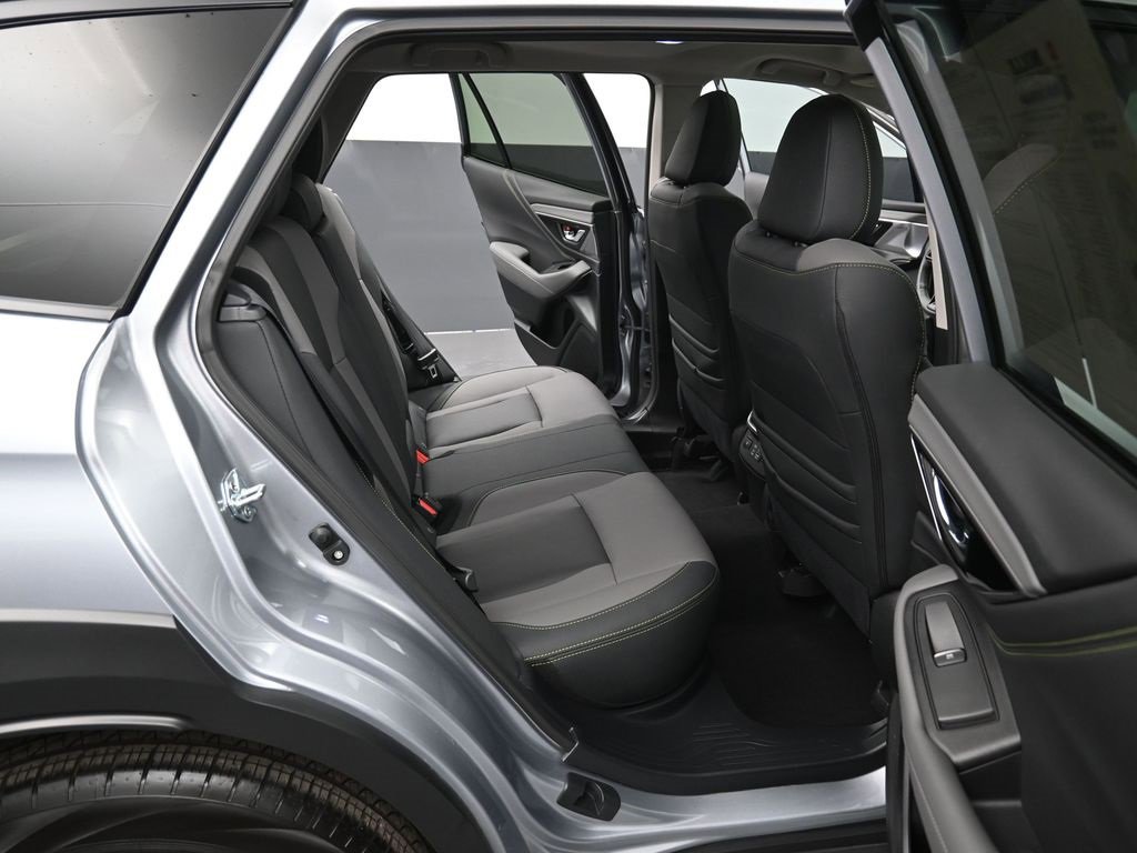 Used 2025 Subaru Outback Onyx Edition XT image 32