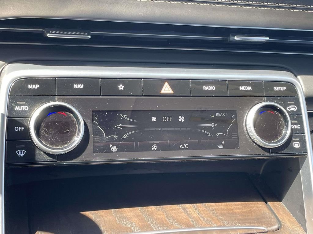 Used 2024 Genesis GV80 2.5T image 29