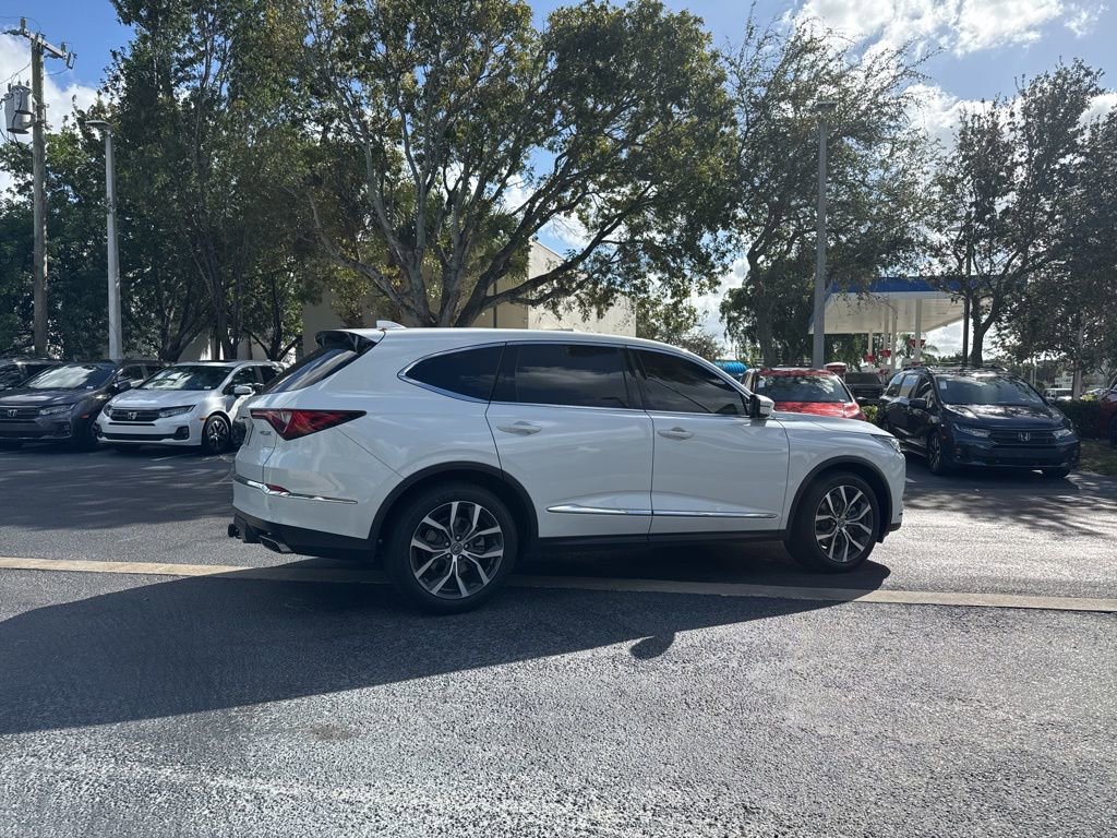 Used 2022 Acura MDX FWD w/ Technology Package image 6