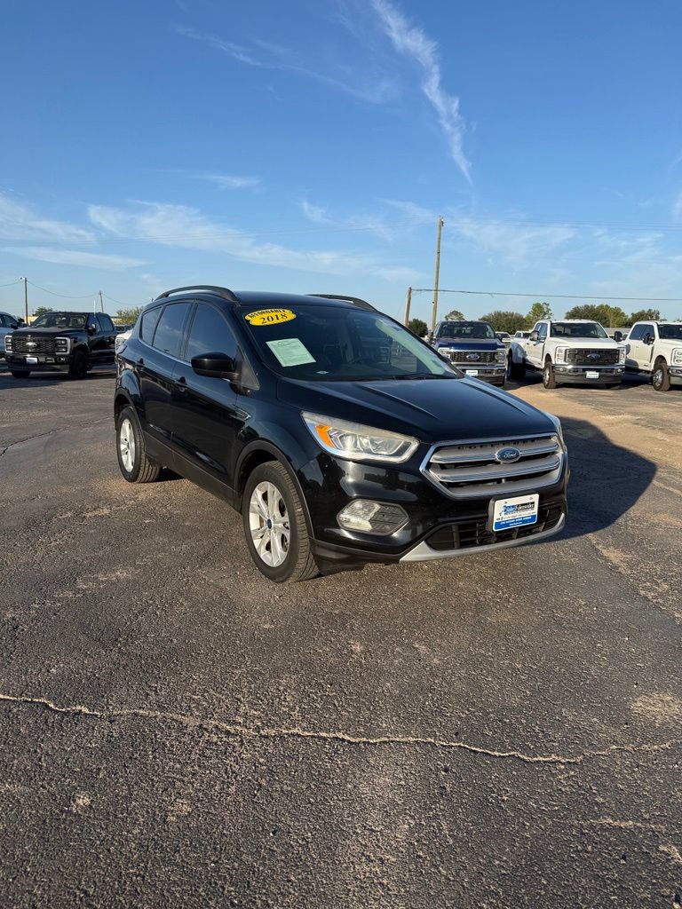 Used 2018 Ford Escape SEL AWD/4WD image 2