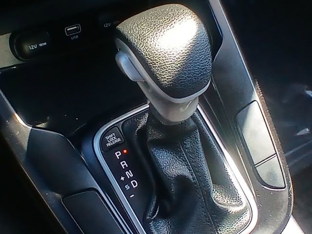 Certified 2023 Kia Soul LX w/ LX Technology Package FWD image 19