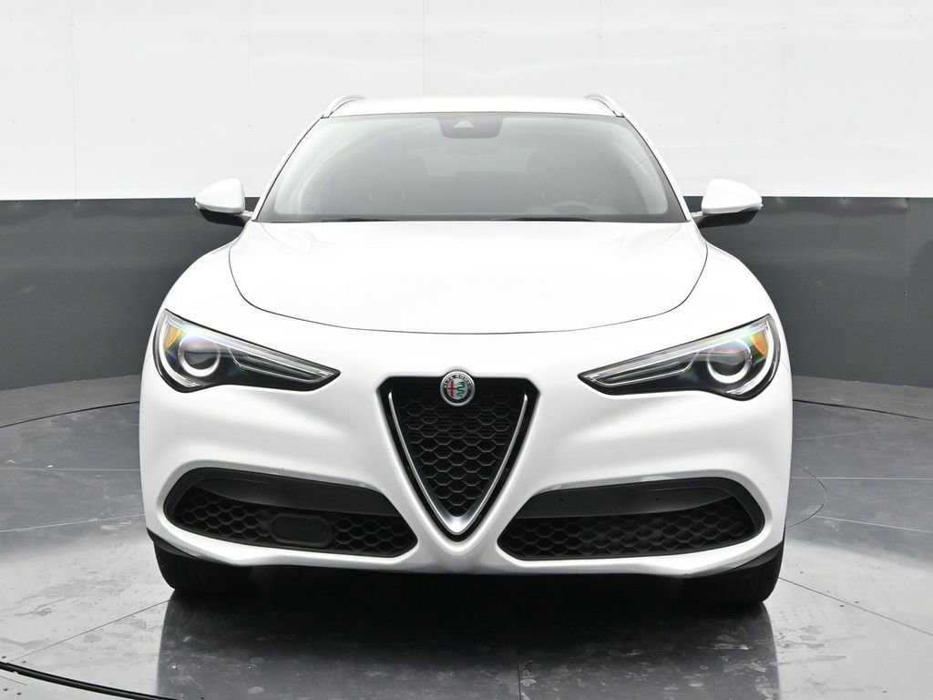 Used 2020 Alfa Romeo Stelvio Base image 8