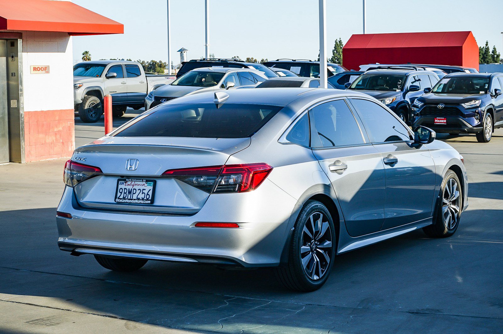 Used 2022 Honda Civic EX image 7