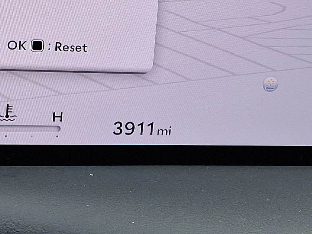 Used 2025 Genesis G80 2.5T Sport Prestige image 13