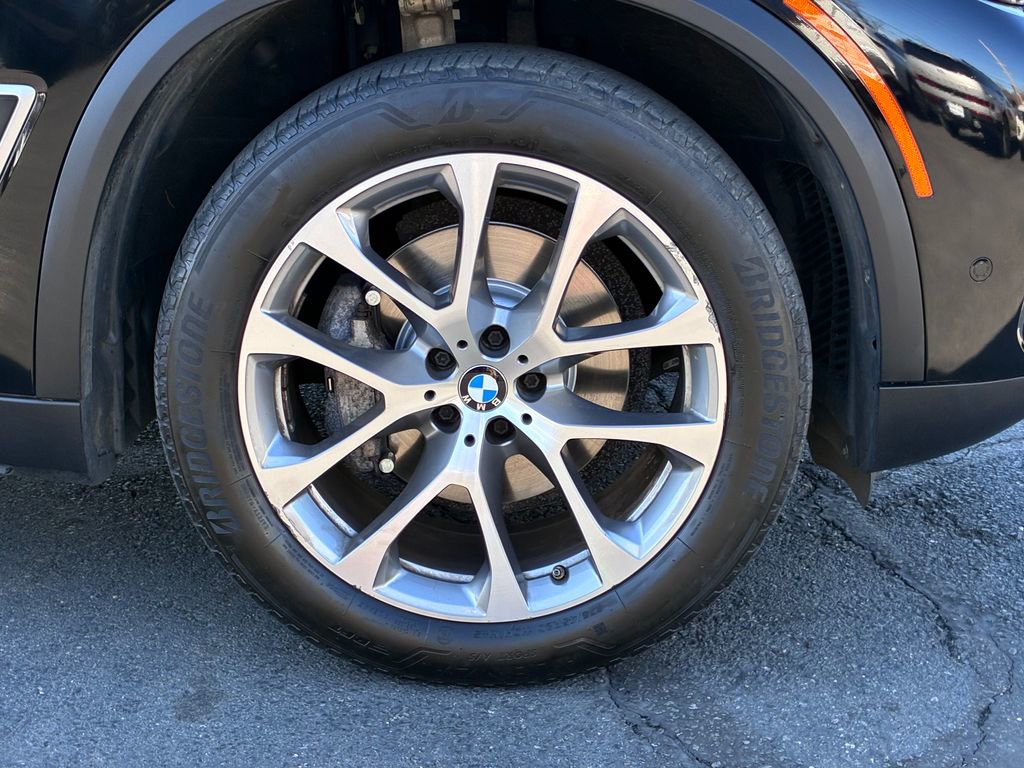 Used 2020 BMW X5 xDrive40i w/ Convenience Package AWD/4WD image 55