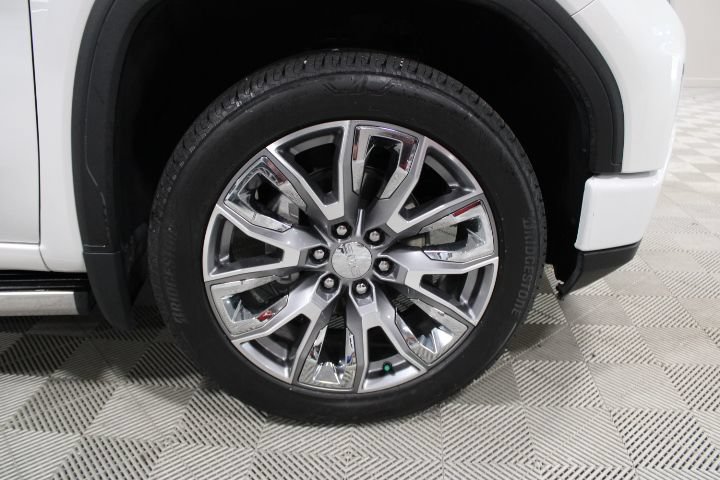 Used 2023 GMC Sierra 1500 Denali w/ Denali Reserve Package AWD/4WD image 45