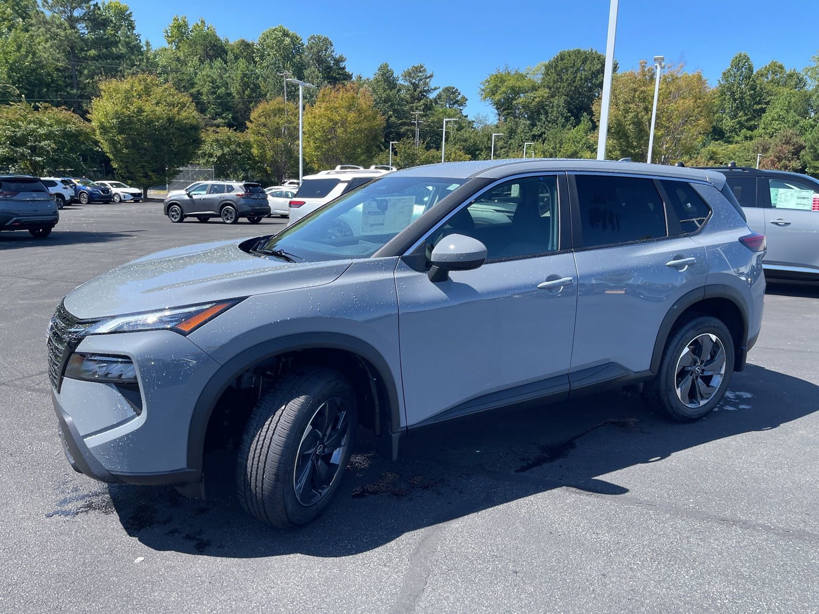 New 2026 Nissan Rogue SV image 4