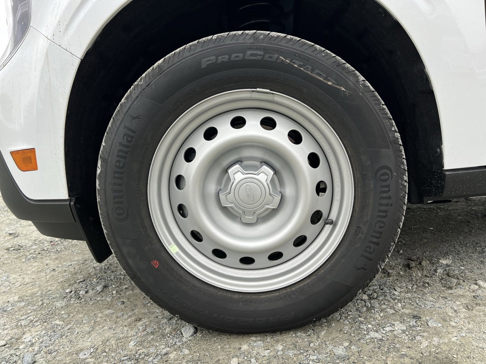 New 2026 Ford Maverick XL image 12