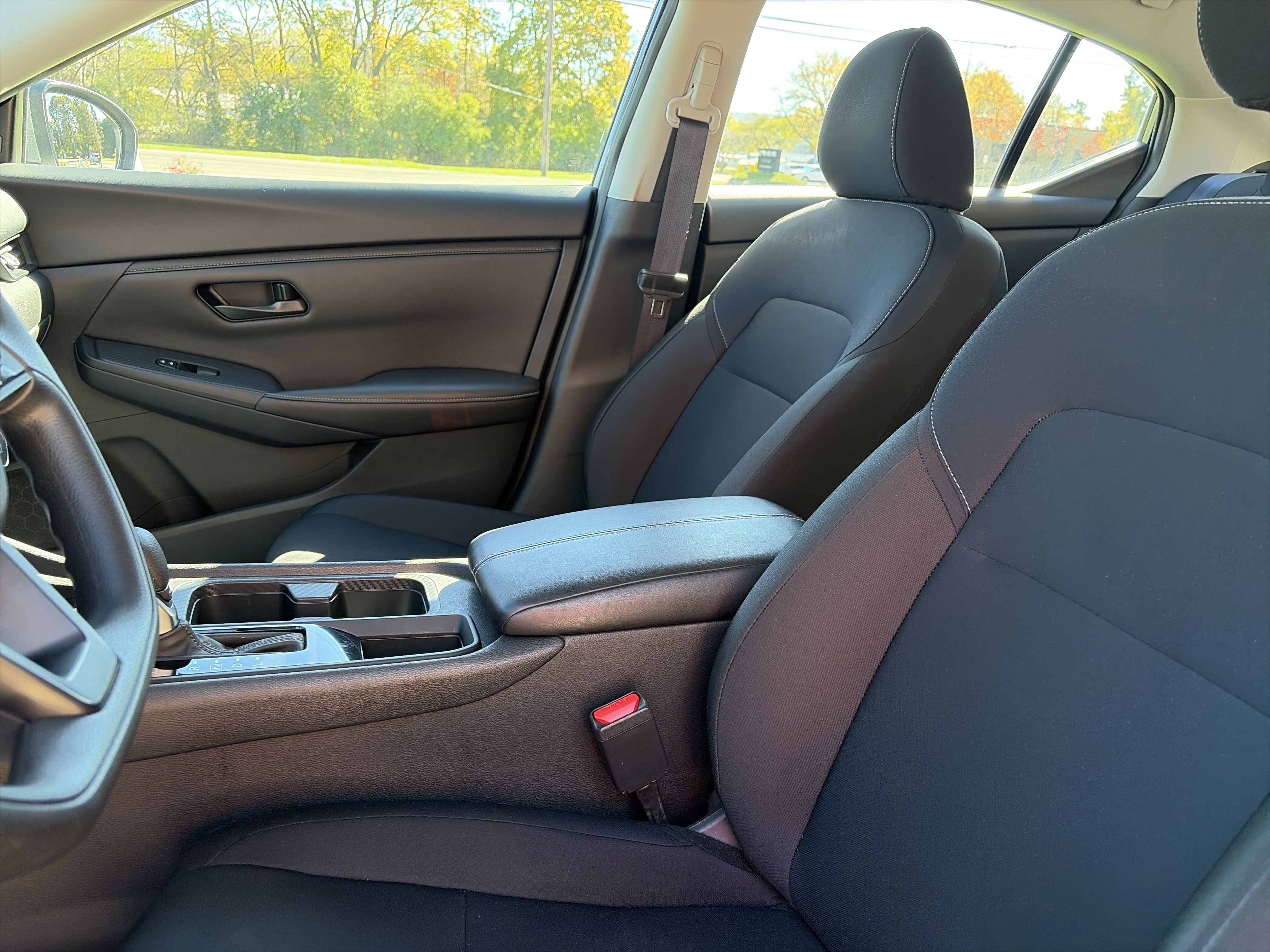 Used 2025 Nissan Sentra S FWD image 12