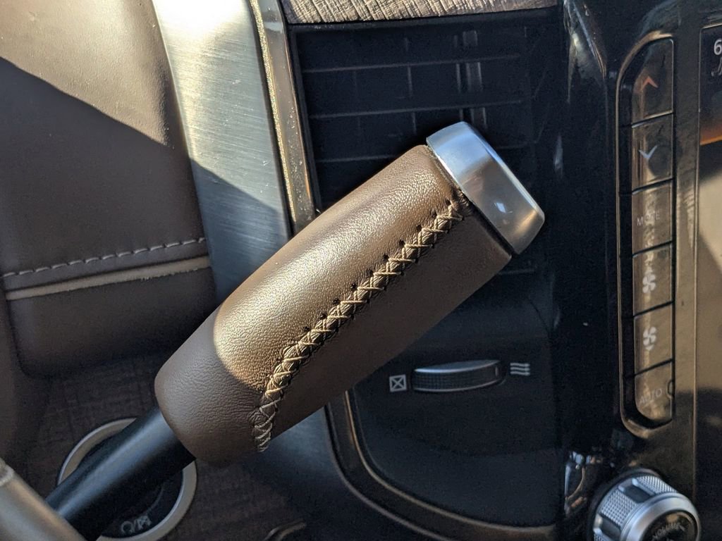 Used 2023 RAM 3500 Limited image 27