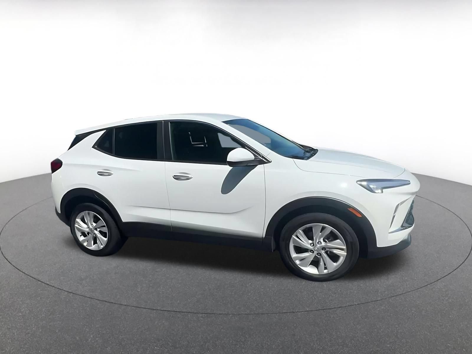 Used 2026 Buick Encore GX Preferred FWD image 2