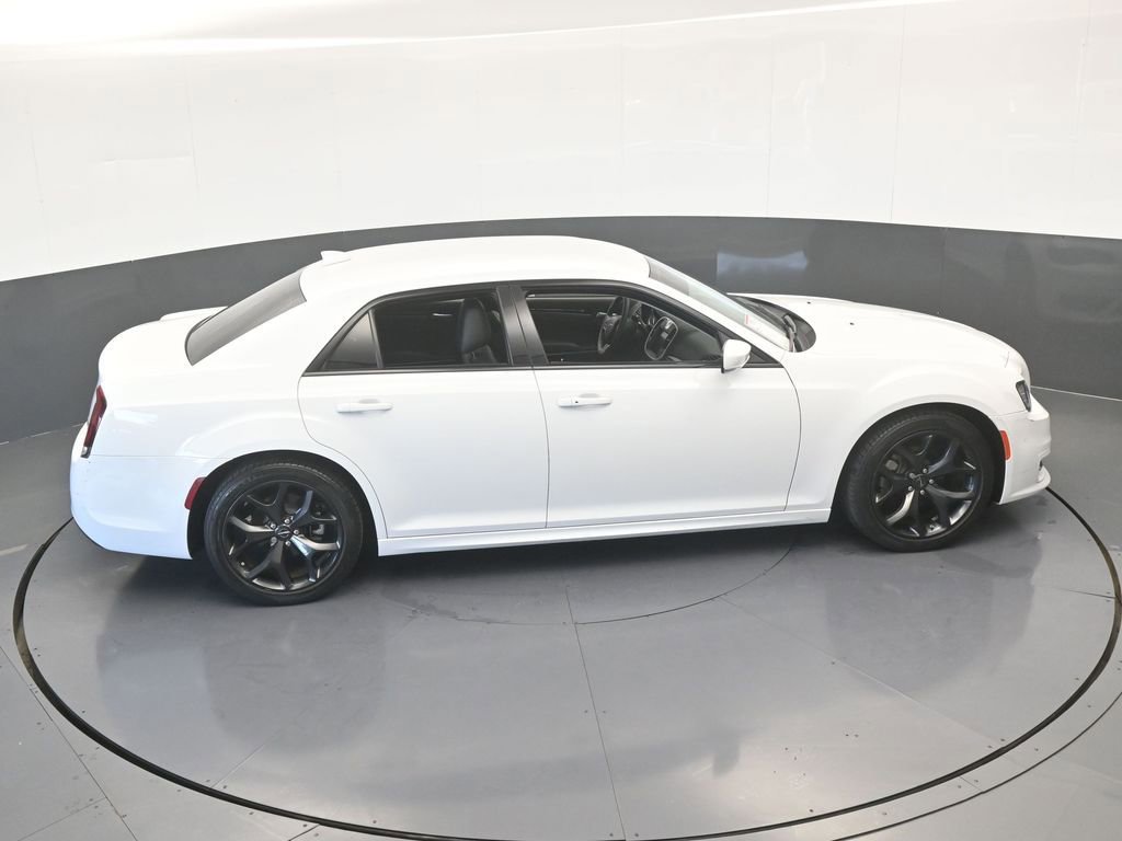 Used 2023 Chrysler 300 Touring L image 44