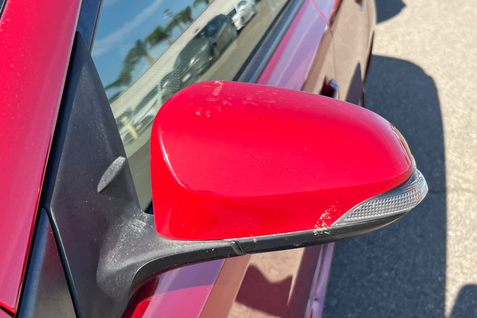 Used 2018 Toyota Corolla iM w/ Carpet Mat Package (TMS) FWD image 9
