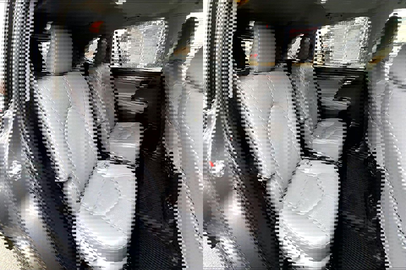 Used 2023 Toyota Highlander Limited image 26