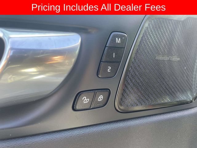 Used 2023 Volvo XC60 B5 Ultimate w/ Climate Package AWD/4WD image 21