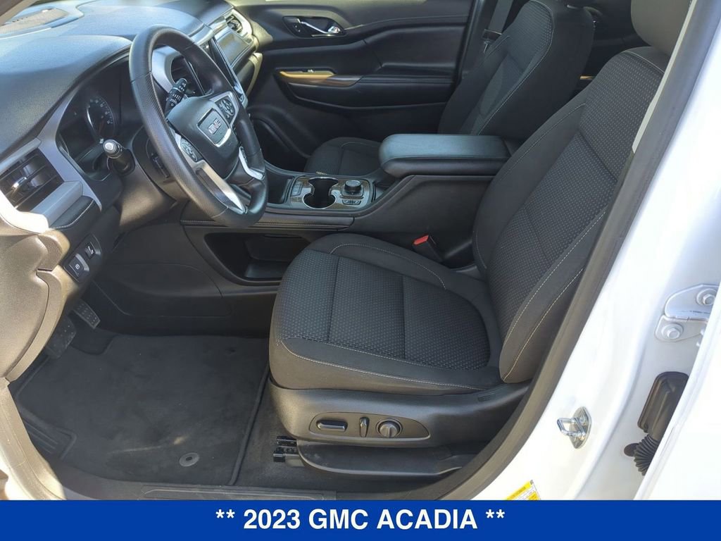 Used 2023 GMC Acadia SLE w/ Driver Convenience Package AWD/4WD image 16