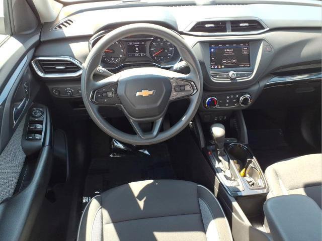 Used 2023 Chevrolet TrailBlazer LT FWD image 10