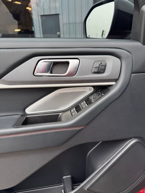 Used 2025 Ford Explorer ST w/ Sun And Sound Package AWD/4WD image 11