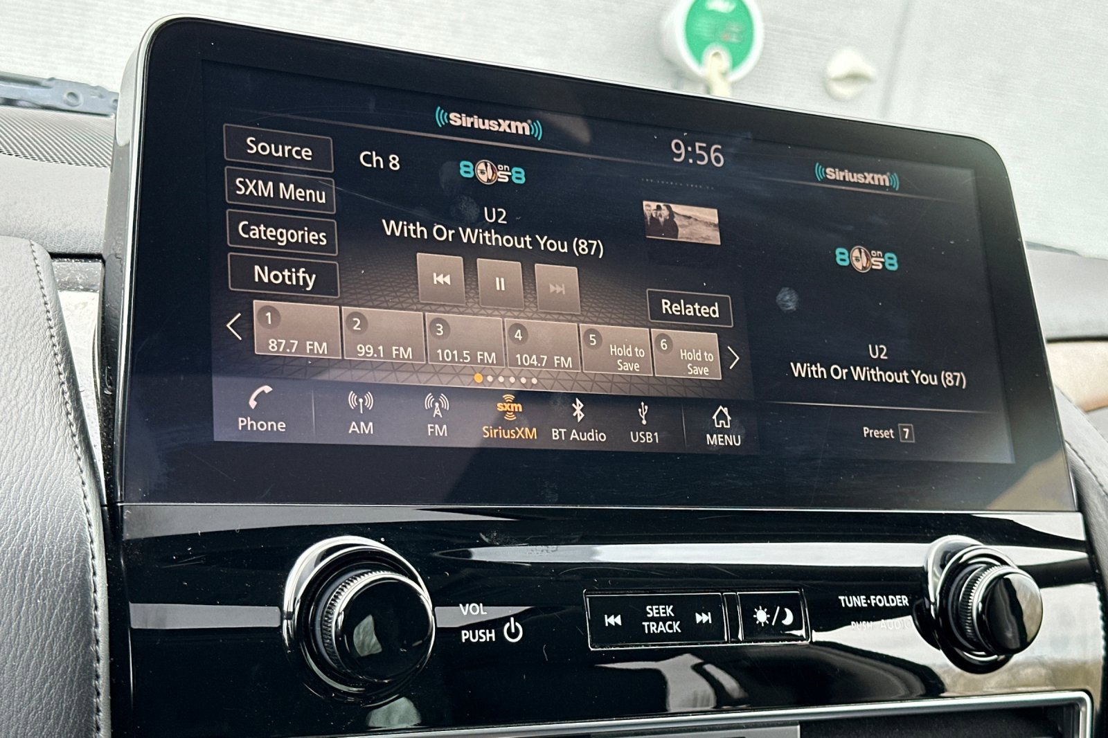 Used 2022 Nissan Armada SL w/ Captain's Chairs Package image 22