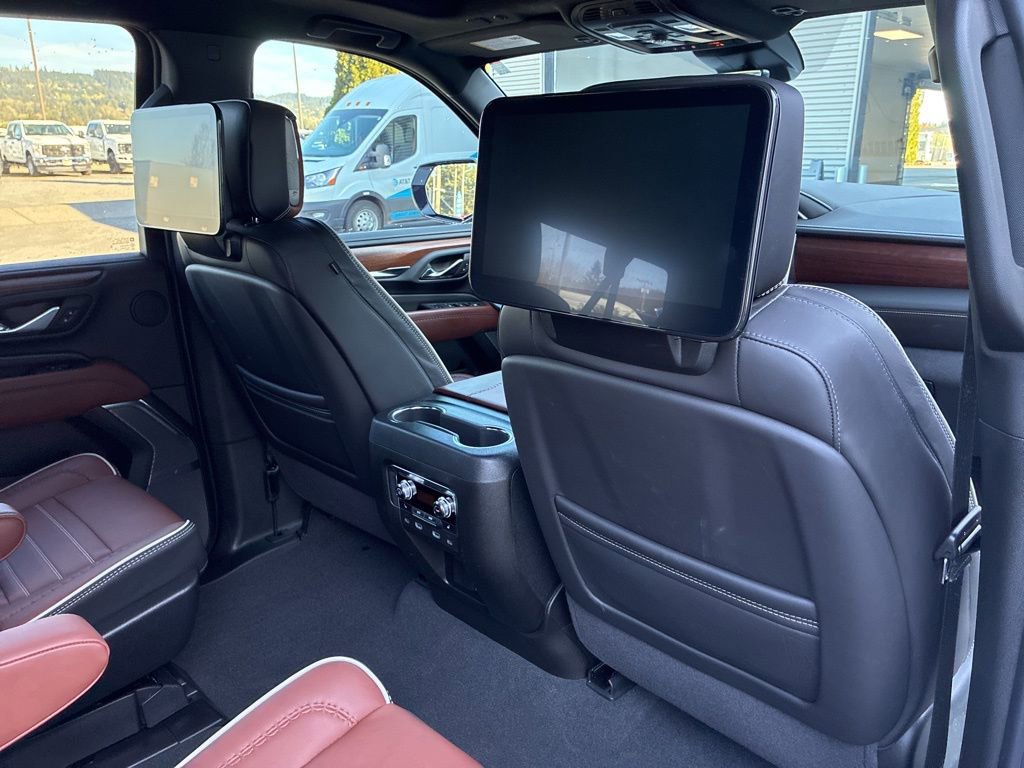 Used 2024 GMC Yukon XL Denali Ultimate image 35