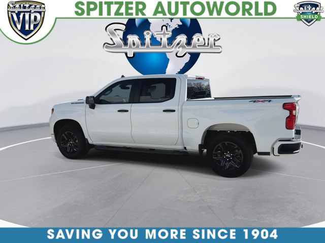 Used 2025 Chevrolet Silverado 1500 Custom w/ Turbomax Blackout Package AWD/4WD image 7
