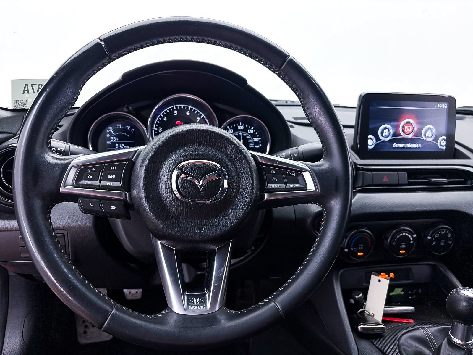 Used 2021 MAZDA MX-5 Miata Sport RWD image 6