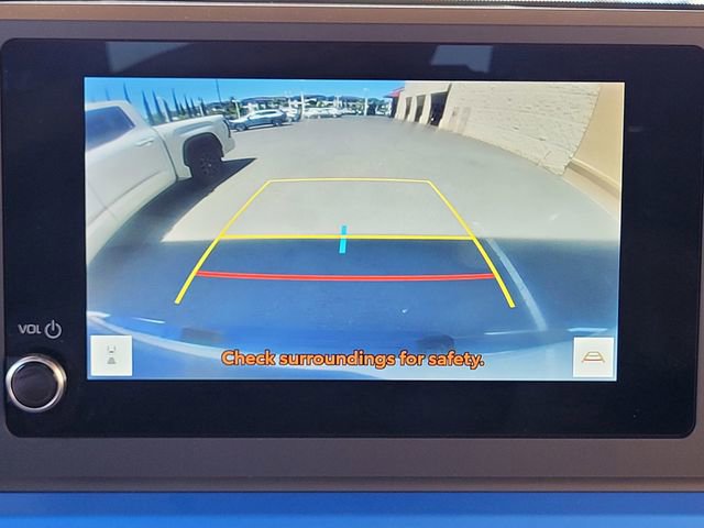 Certified 2025 Toyota Tacoma TRD Off-Road AWD/4WD image 13