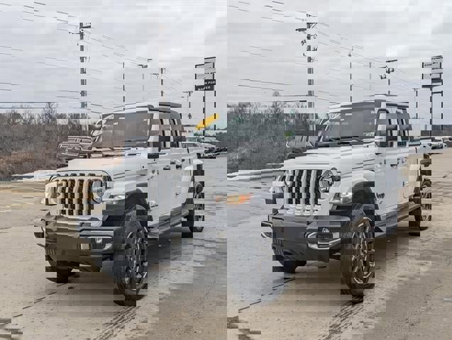 Used 2022 Jeep Gladiator Overland w/ Cold Weather Group