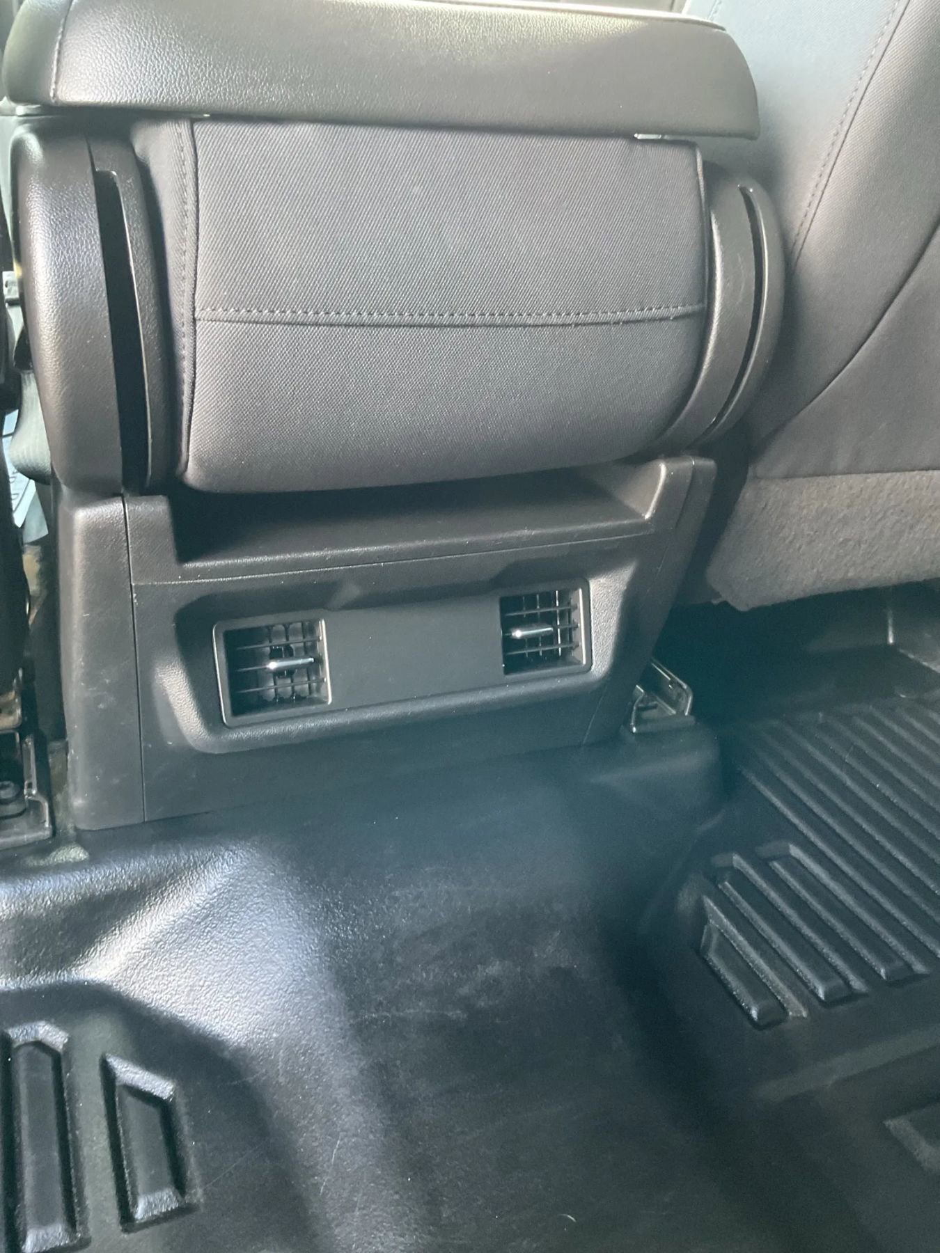 Used 2020 Chevrolet Silverado 2500 LT image 39